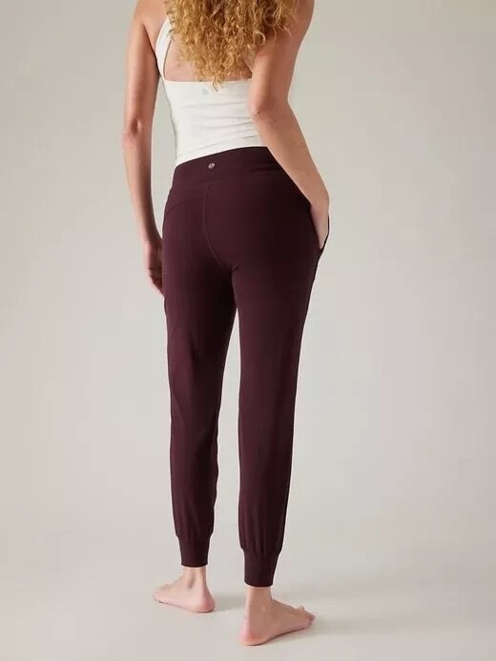 Athleta Salutation Jogger Spiced Cabernet LT